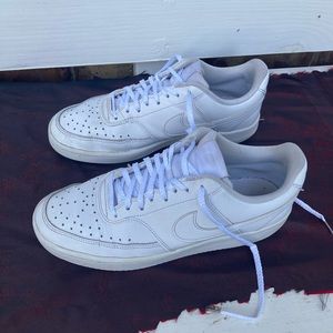 Nike Court Vision Low Triple White + spare laces
